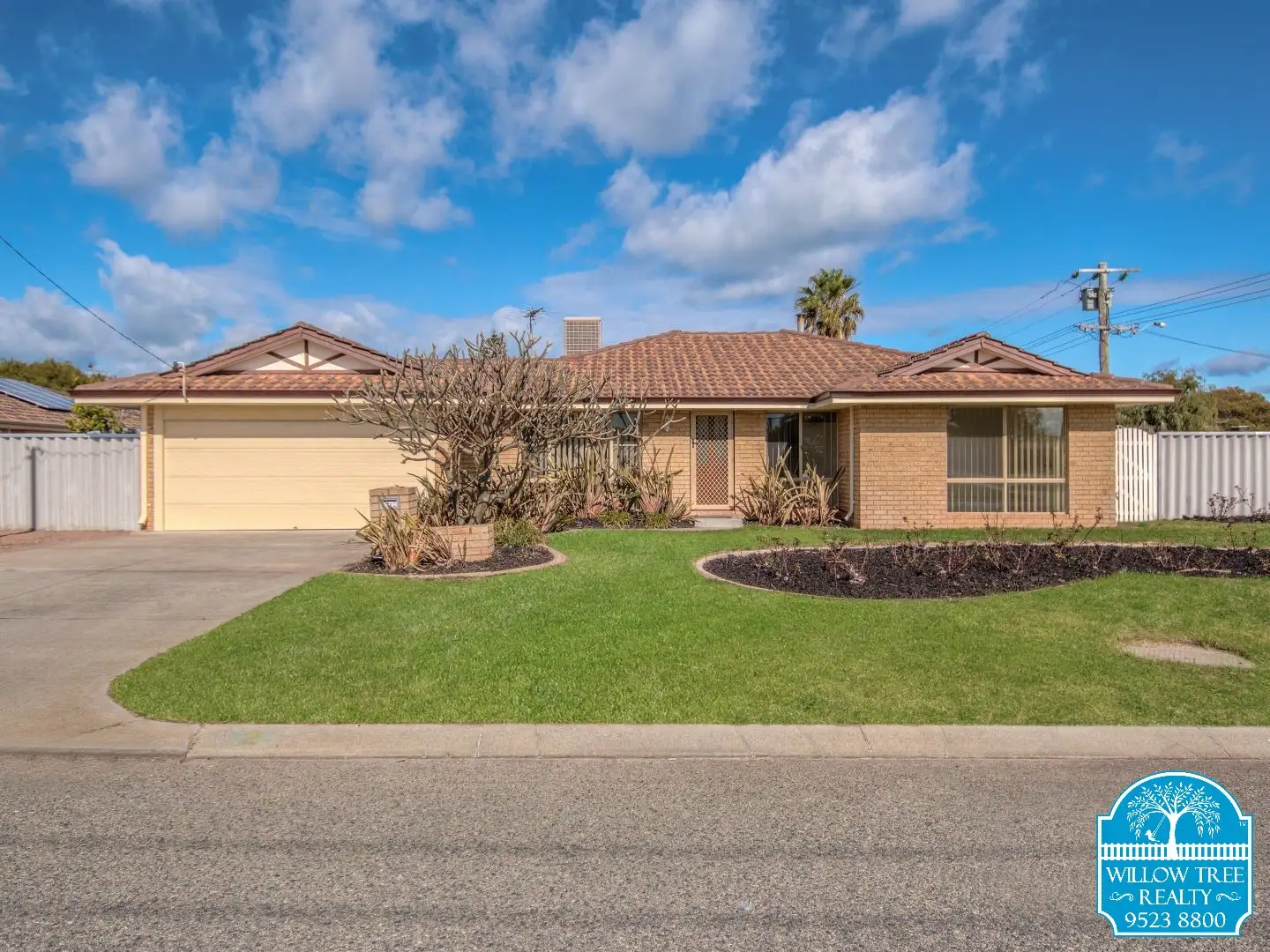 Main view of Homely house listing, 2 Hope Place, Waikiki WA 6169