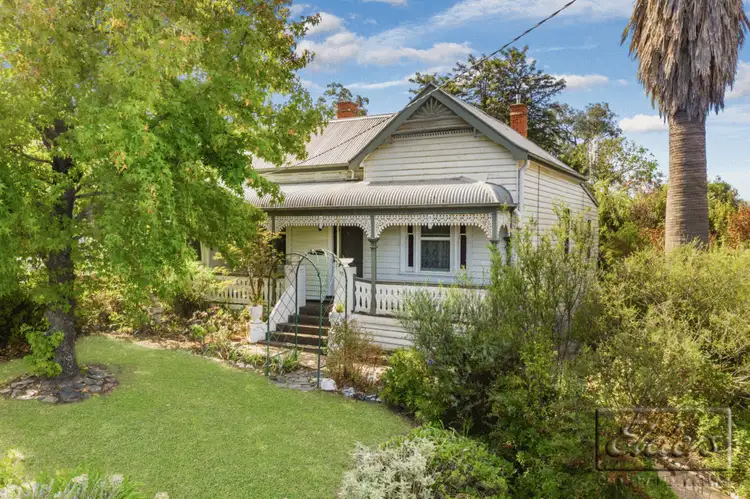 49 Russell Street, Quarry Hill VIC 3550
