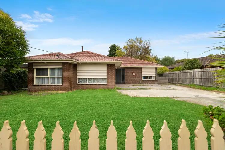 16 Greenock Crescent, Wantirna VIC 3152