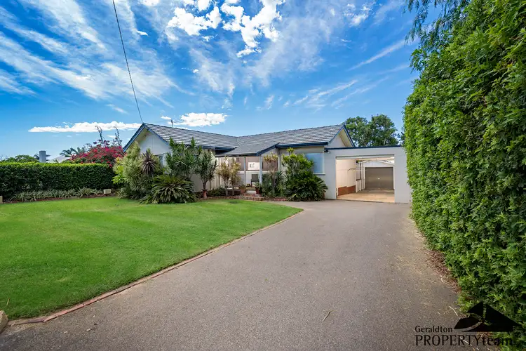 16 Cairncross Street, Beresford WA 6530
