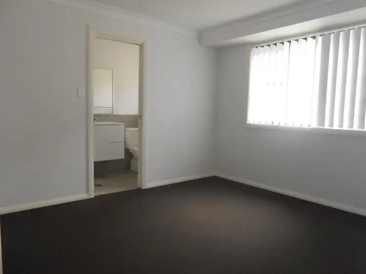 Sixth view of Homely house listing, 2/1 Borrowdale Close, Tamworth NSW 2340