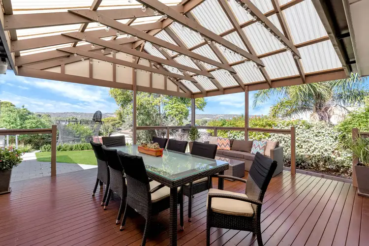 5 Adcock Court, Happy Valley SA 5159