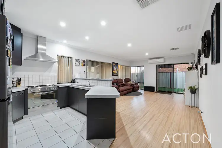Fifth view of Homely house listing, 12A Gandossi Court, Success WA 6164