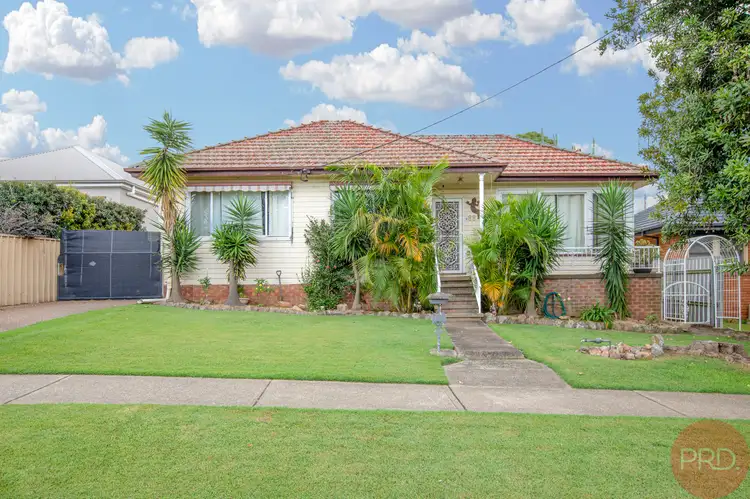 88 South Street, Telarah NSW 2320
