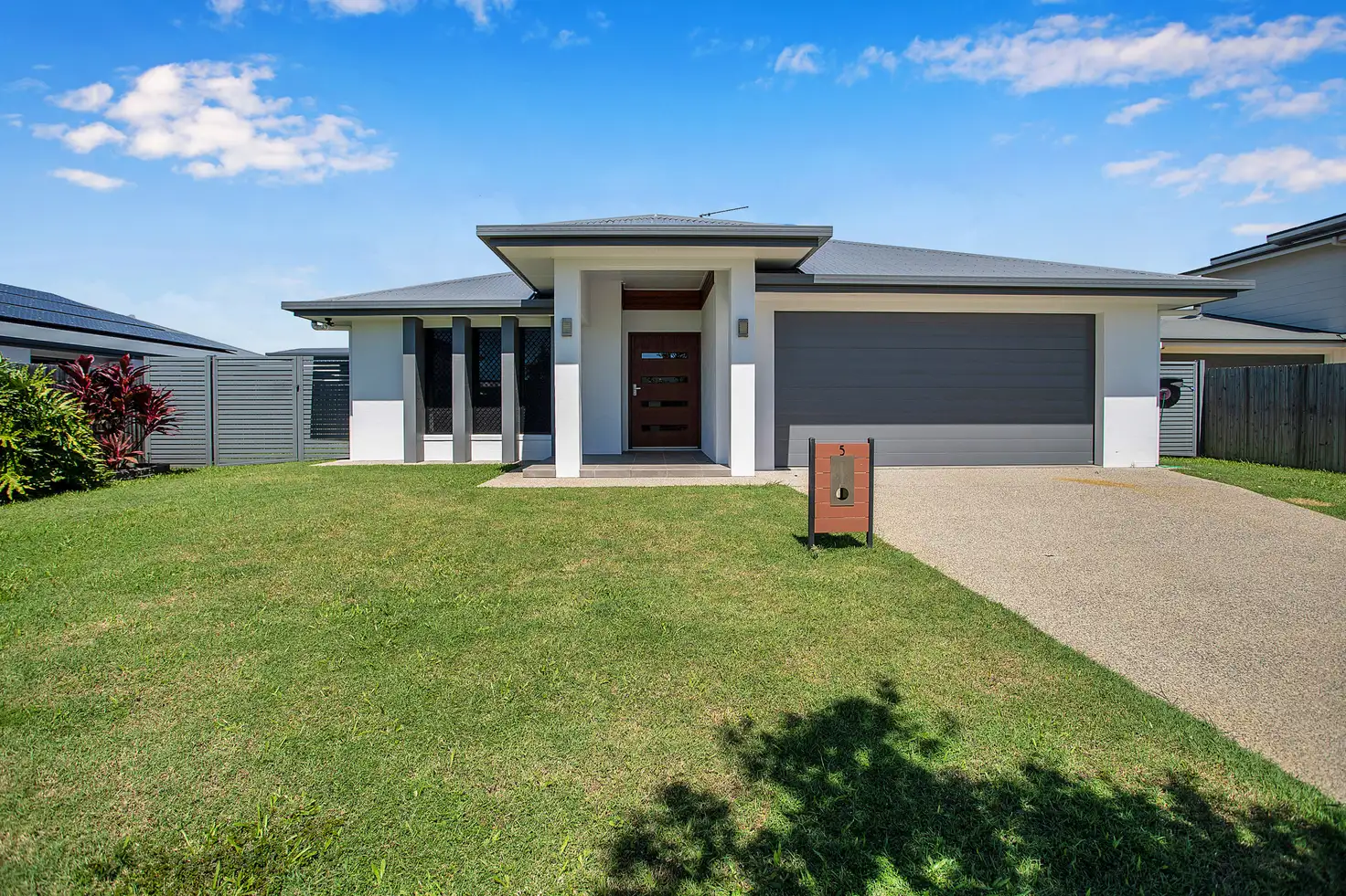 Main view of Homely house listing, 5 Benarid Drive, Ooralea QLD 4740
