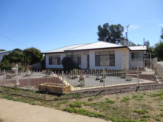 33 Helena Street, Wentworth NSW 2648