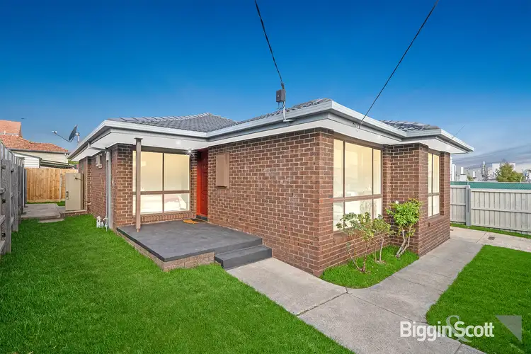 2/48 Burlington Street, Oakleigh VIC 3166