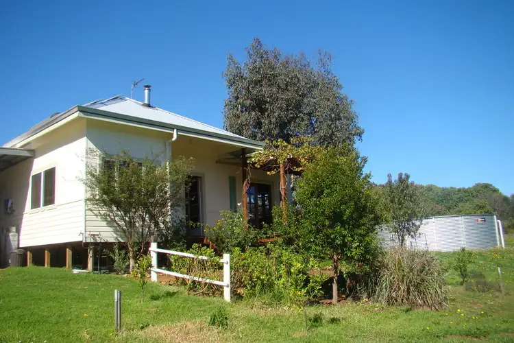 11 East Blackwood Terrace, Bridgetown WA 6255