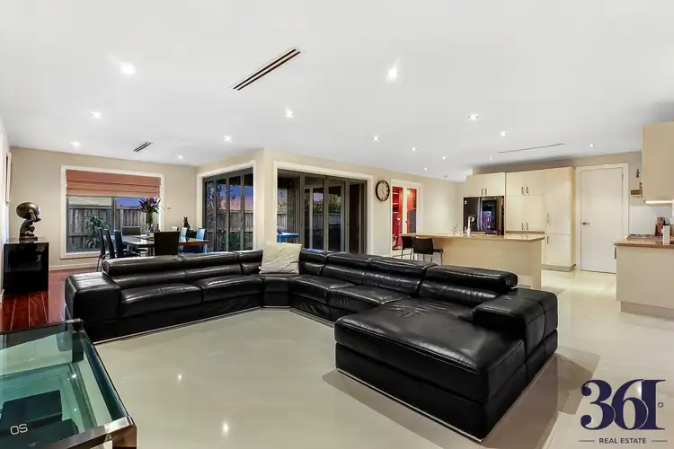 Fifth view of Homely house listing, 8 Chelsea Court, Burnside Heights VIC 3023