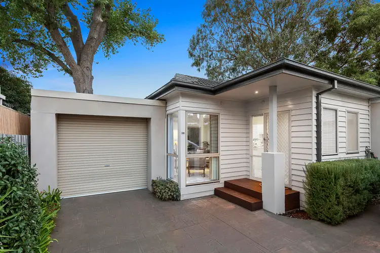 2/8 Williams Street, Mentone VIC 3194