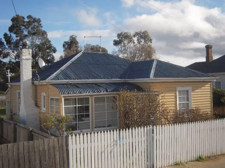 6 Arthur Street, Avoca TAS 7213