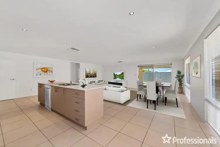 Fourth view of Homely house listing, 8 Jane Turn, Baldivis WA 6171