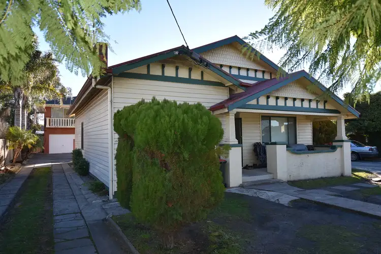 2/17 High Street, Moe VIC 3825