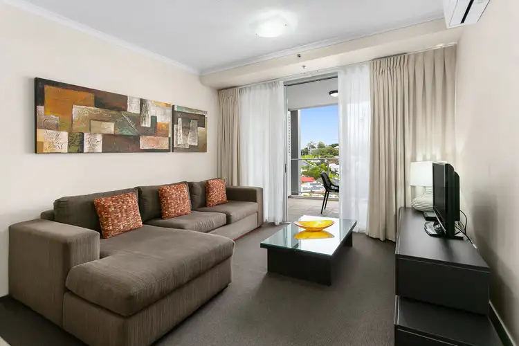 705/11 Ellenborough Street, Woodend QLD 4305