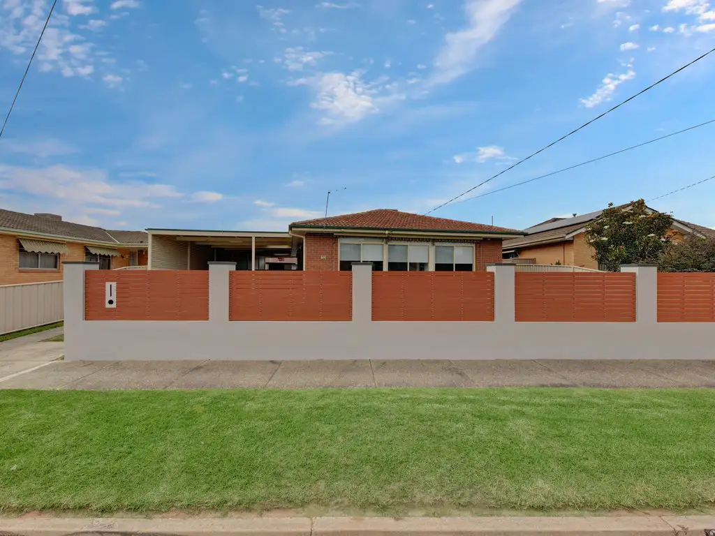 Main view of Homely house listing, 32 Wornes Drive, Wodonga VIC 3690