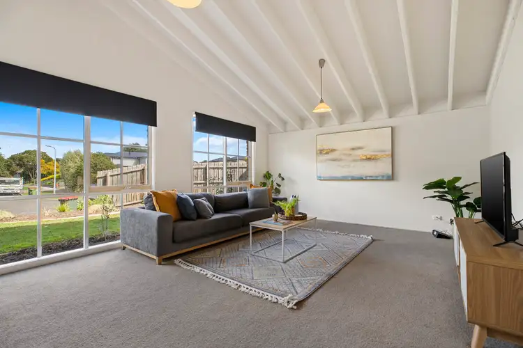 Second view of Homely house listing, 88 Willow Avenue, Rowville VIC 3178