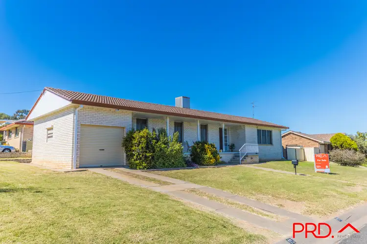 11 Quambi Street, Tamworth NSW 2340