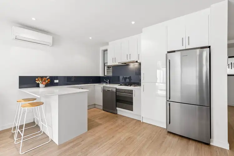 Third view of Homely apartment listing, 5/474 Glenferrie Road, Hawthorn VIC 3122
