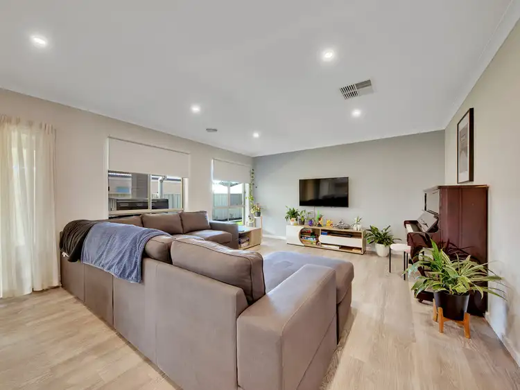 Sixth view of Homely house listing, 15 Cardiff Drive, Wodonga VIC 3690