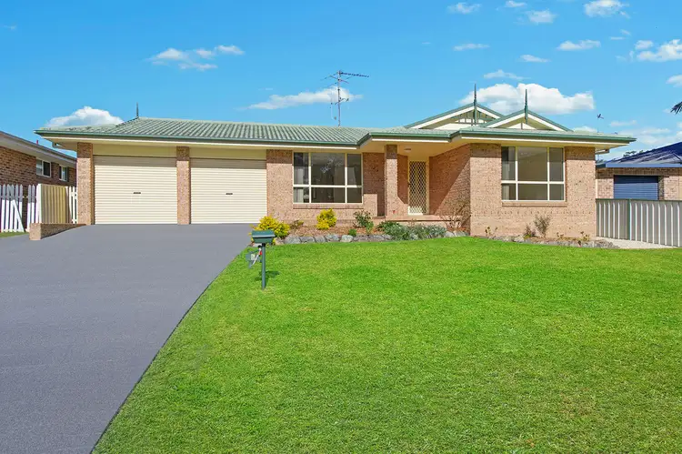 5 Stockwhip Place, Wauchope NSW 2446