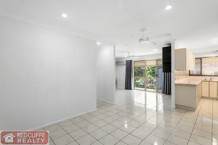 Second view of Homely unit listing, 4/2a Landsborough Avenue, Scarborough QLD 4020