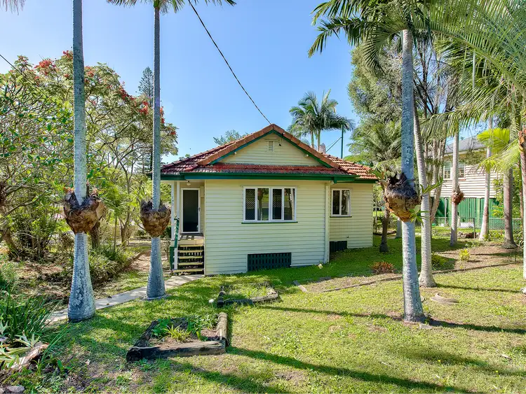 4 Summerville Street, Carina Heights QLD 4152