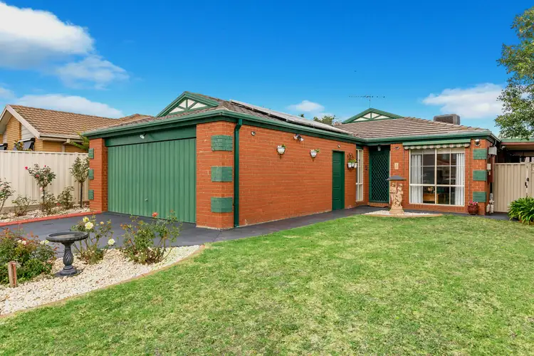 2 Pelican Court, Narre Warren South VIC 3805