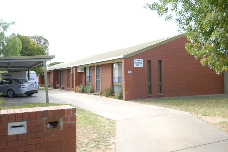 327 HARFLEUR STREET, Deniliquin NSW 2710