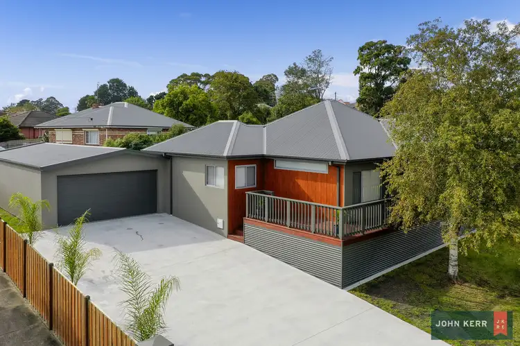 26 Ford Avenue, Newborough VIC 3825