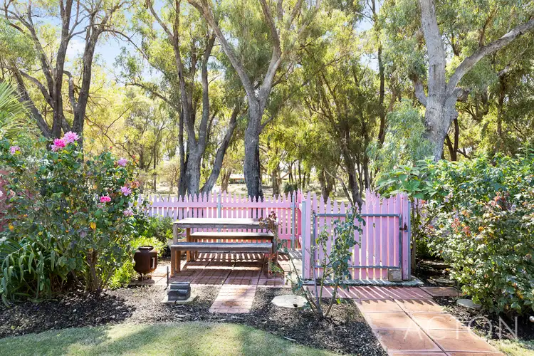 12 Augusta Grove, Yanchep WA 6035