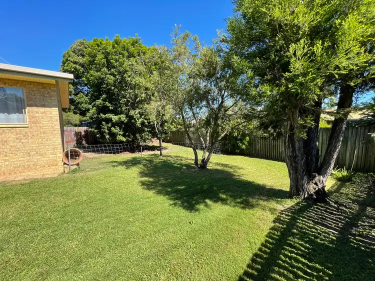 Fifth view of Homely semi-detached listing, 1-2/234 Branyan Drive, Avoca QLD 4670