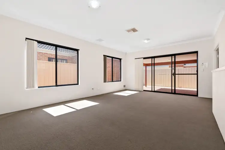 Sixth view of Homely villa listing, 3/18 Hedley Street, Bentley WA 6102