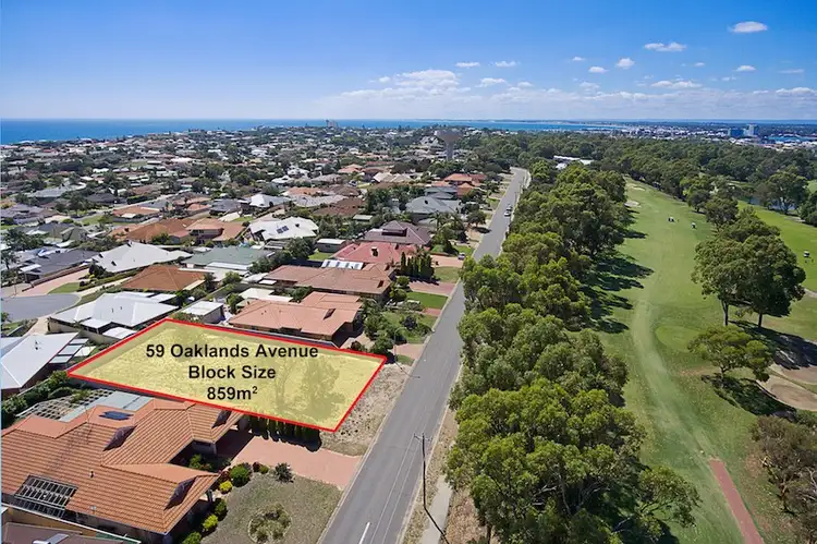 59 Oaklands Avenue, Halls Head WA 6210