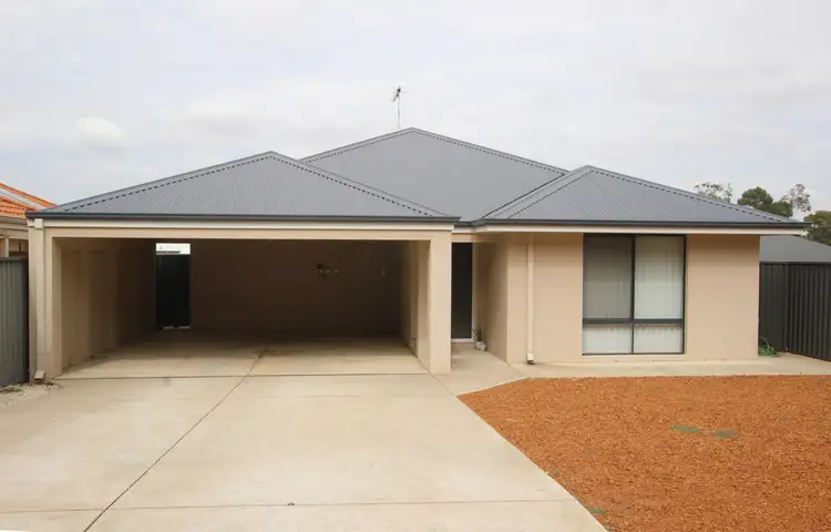 31A Logue St, Waroona WA 6215