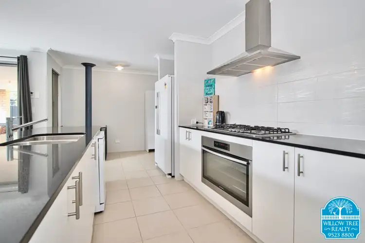 Second view of Homely house listing, 10 Kipfler Approach, Baldivis WA 6171