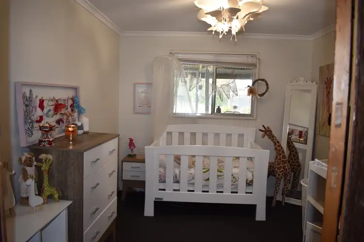 Sixth view of Homely house listing, 285 Ontario Street, Renmark West SA 5341