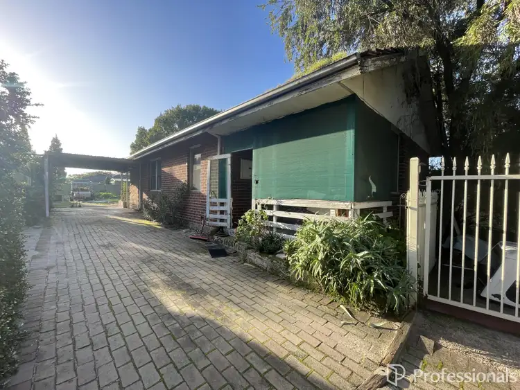 7 Hopkinson Way