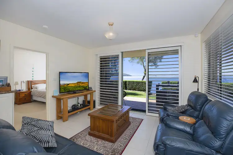 Fifth view of Homely house listing, 2/8 Ambrose Street, Carey Bay NSW 2283