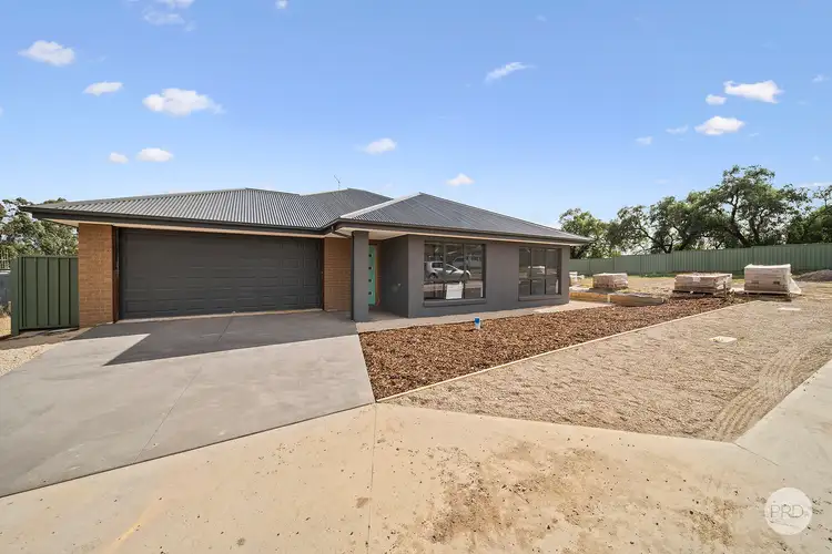 Second view of Homely house listing, 19 Moonta Street, West Bendigo VIC 3550