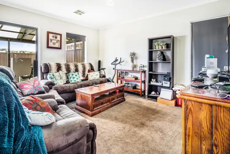 Sixth view of Homely house listing, 5 Edgehill Walk, Noarlunga Downs SA 5168