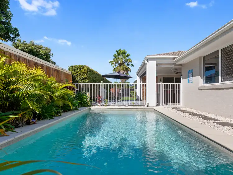 2 Creekside Drive, Sippy Downs QLD 4556