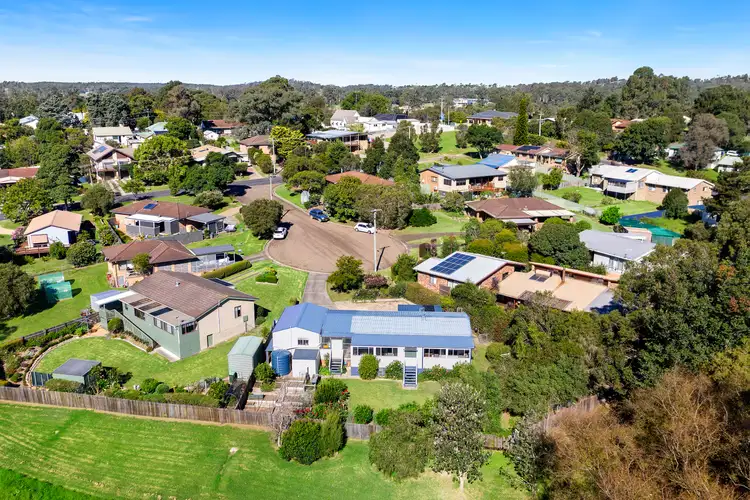 2 Ryan Place, Moruya NSW 2537