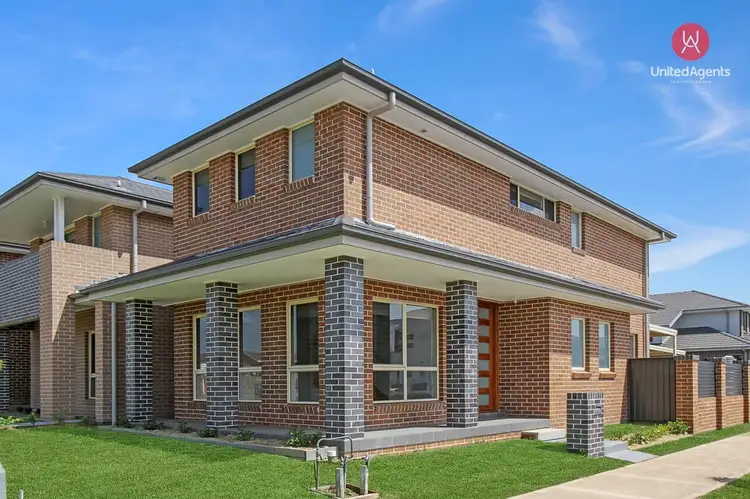 41 Southern Cross Drive, Middleton Grange NSW 2171