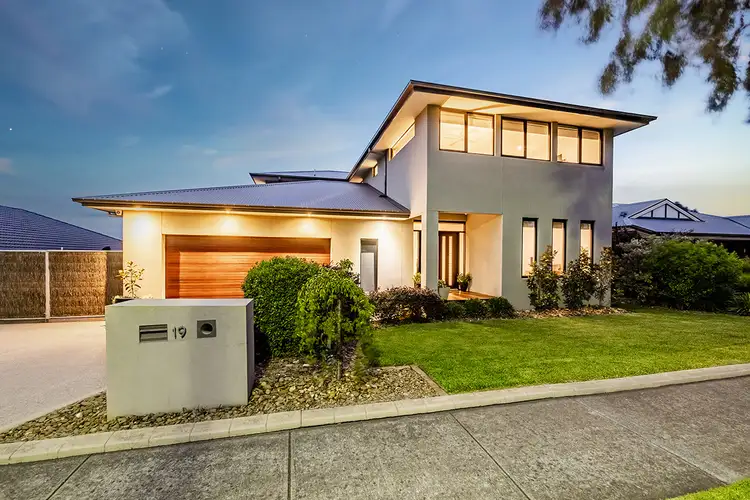 19 Green Mist Crescent, Botanic Ridge VIC 3977