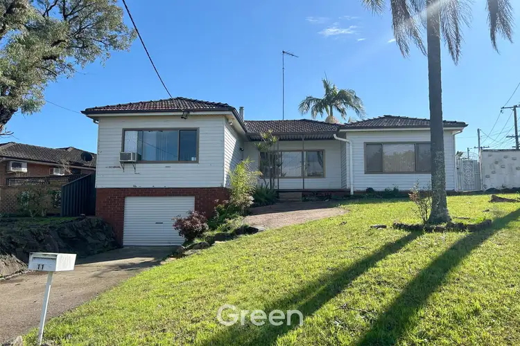 11 Horbling Avenue, Georges Hall NSW 2198