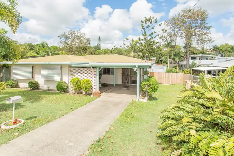 9 McHugh Street, Rural View QLD 4740