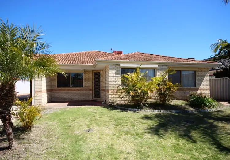 12 Driftwood Court, Thornlie WA 6108