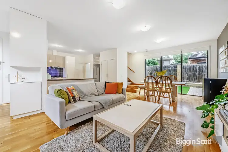 Third view of Homely townhouse listing, 2/5 Yunki Court, Ashwood VIC 3147