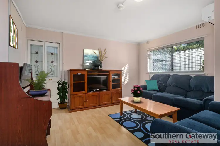 Third view of Homely unit listing, 9/16 Jecks Place, Orelia WA 6167
