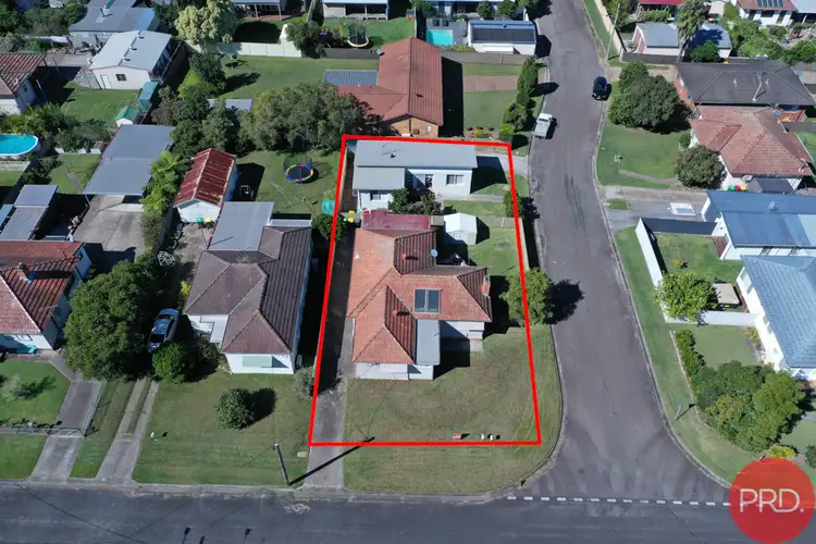 90 & 90A Porter Avenue, East Maitland NSW 2323